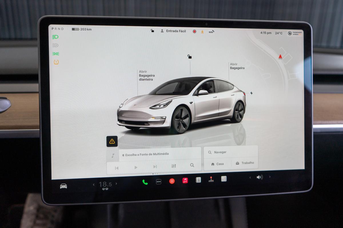 tesla-model-3-2023-eletrico-500cc