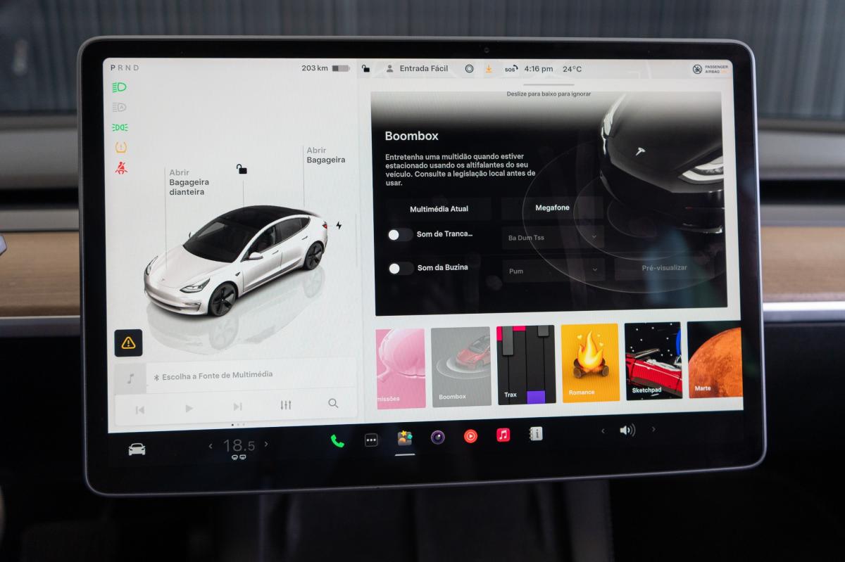 tesla-model-3-2023-eletrico-500cc