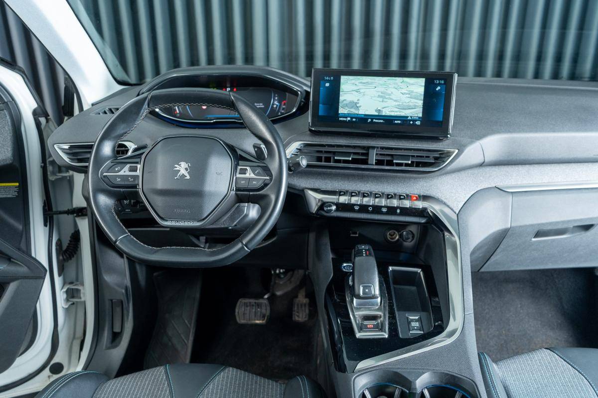 peugeot-5008-2021-gasolina-1199cc