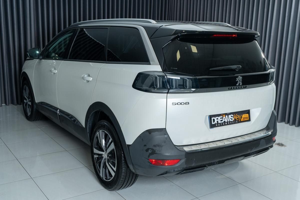 peugeot-5008-2021-gasolina-1199cc
