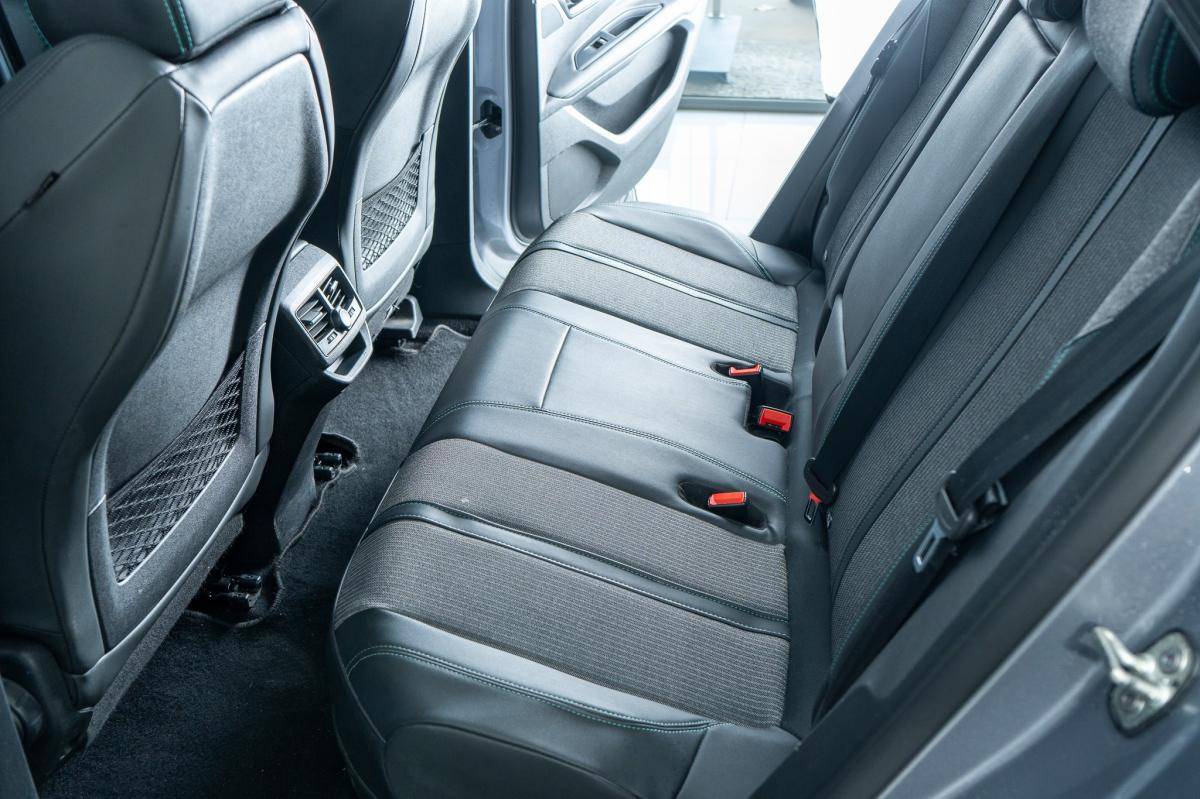 peugeot-3008-2021-hibrido-a-gasolina-1598cc