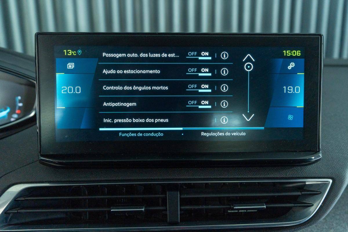 peugeot-3008-2021-hibrido-a-gasolina-1598cc