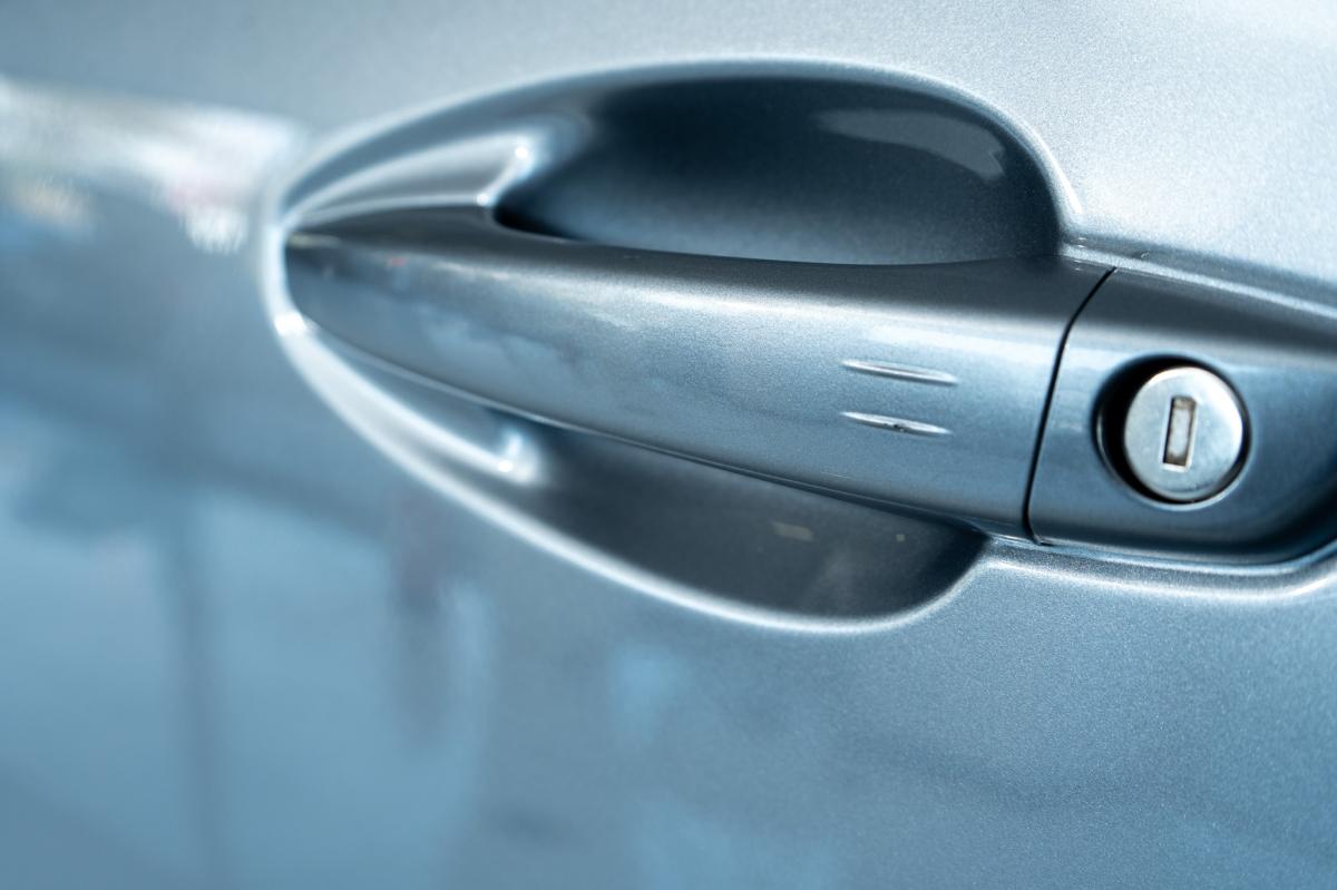 peugeot-3008-2021-hibrido-a-gasolina-1598cc