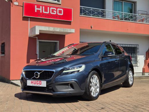 volvo-v40-cross-country-2017-gasolina-1498cc