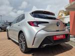 toyota-corolla-2023-hibrido-a-gasolina-1798cc