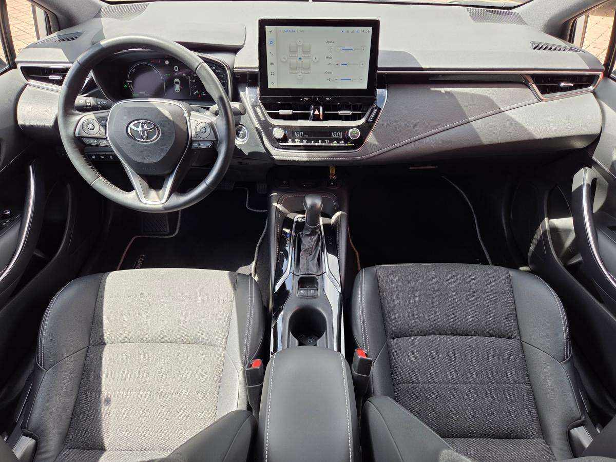 toyota-corolla-2023-hibrido-a-gasolina-1798cc