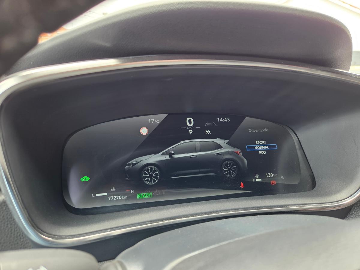 toyota-corolla-2023-hibrido-a-gasolina-1798cc