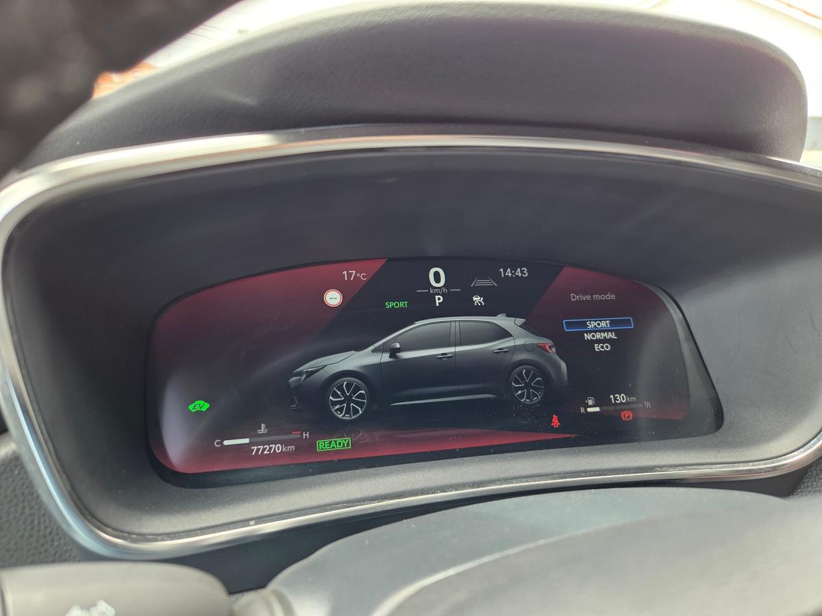 toyota-corolla-2023-hibrido-a-gasolina-1798cc