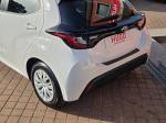 toyota-yaris-2023-hibrido-a-gasolina-1490cc