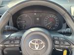 toyota-yaris-2023-hibrido-a-gasolina-1490cc