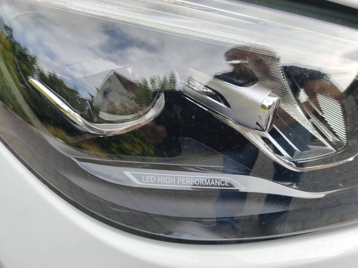 mercedes-benz-classe-c-2023-hibrido-a-gasolina-1999cc