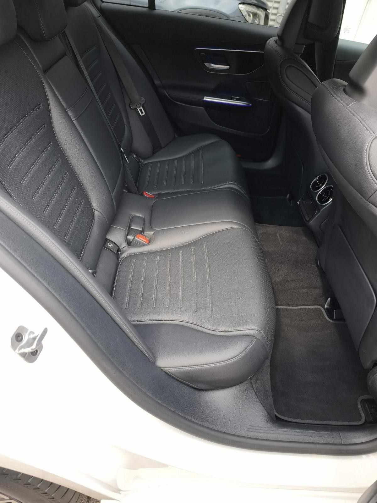 mercedes-benz-classe-c-2023-hibrido-a-gasolina-1999cc