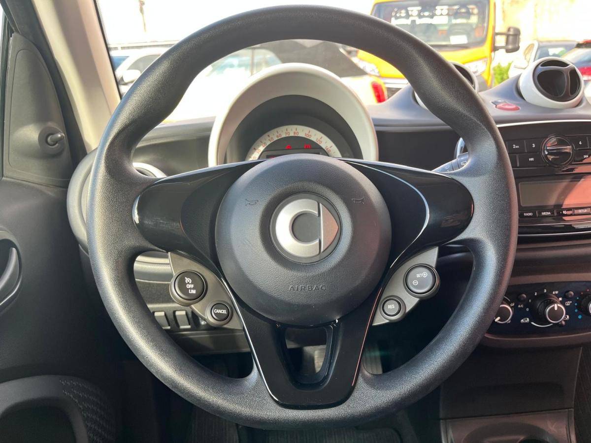 smart-fortwo-2015-gasolina-999cc