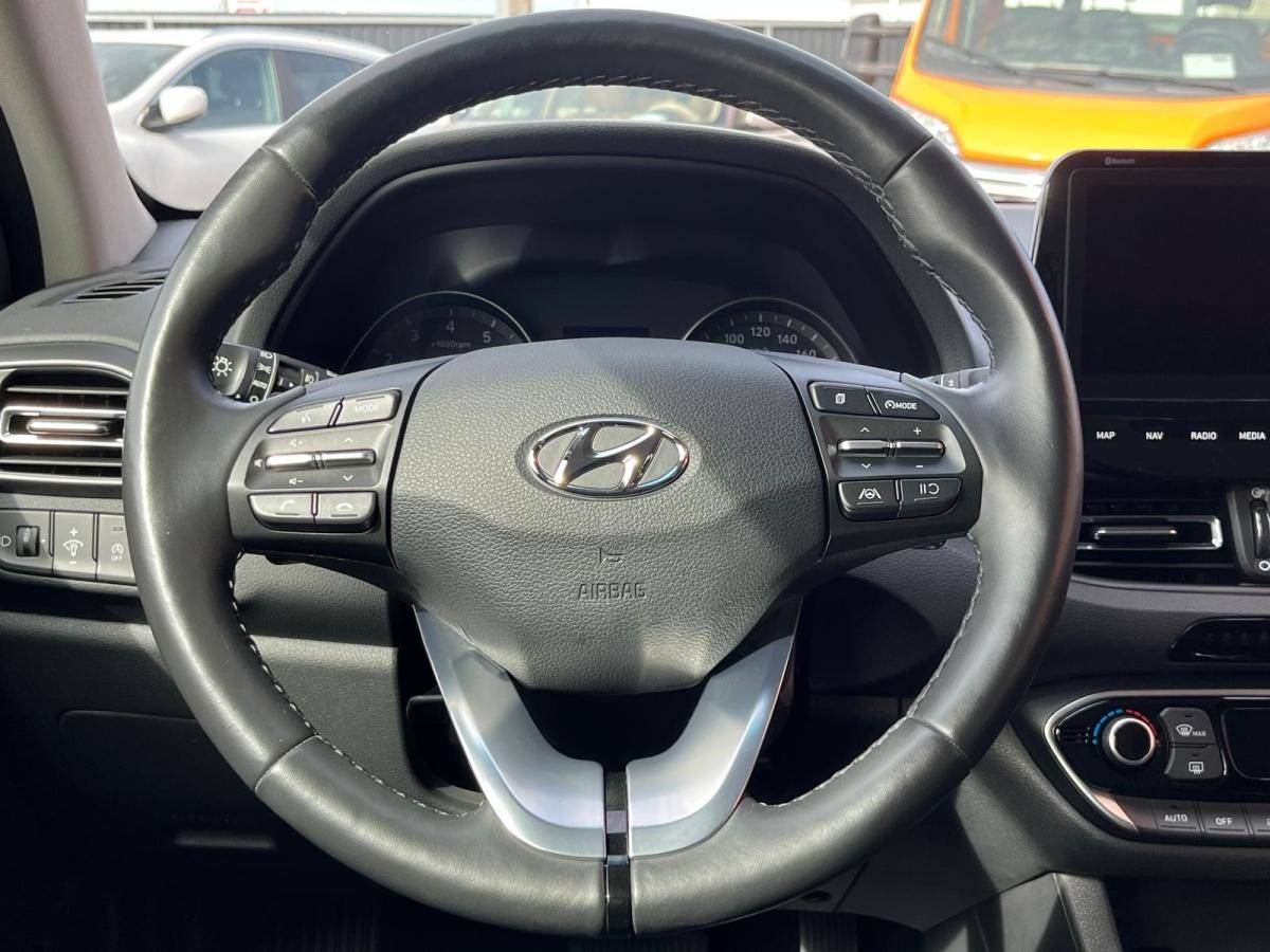 hyundai-i30-sw-2023-hibrido-a-gasolina-998cc