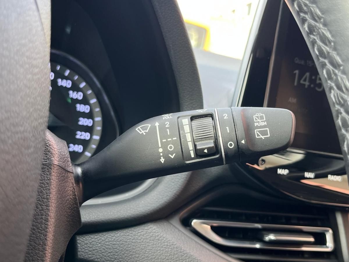 hyundai-i30-sw-2023-hibrido-a-gasolina-998cc