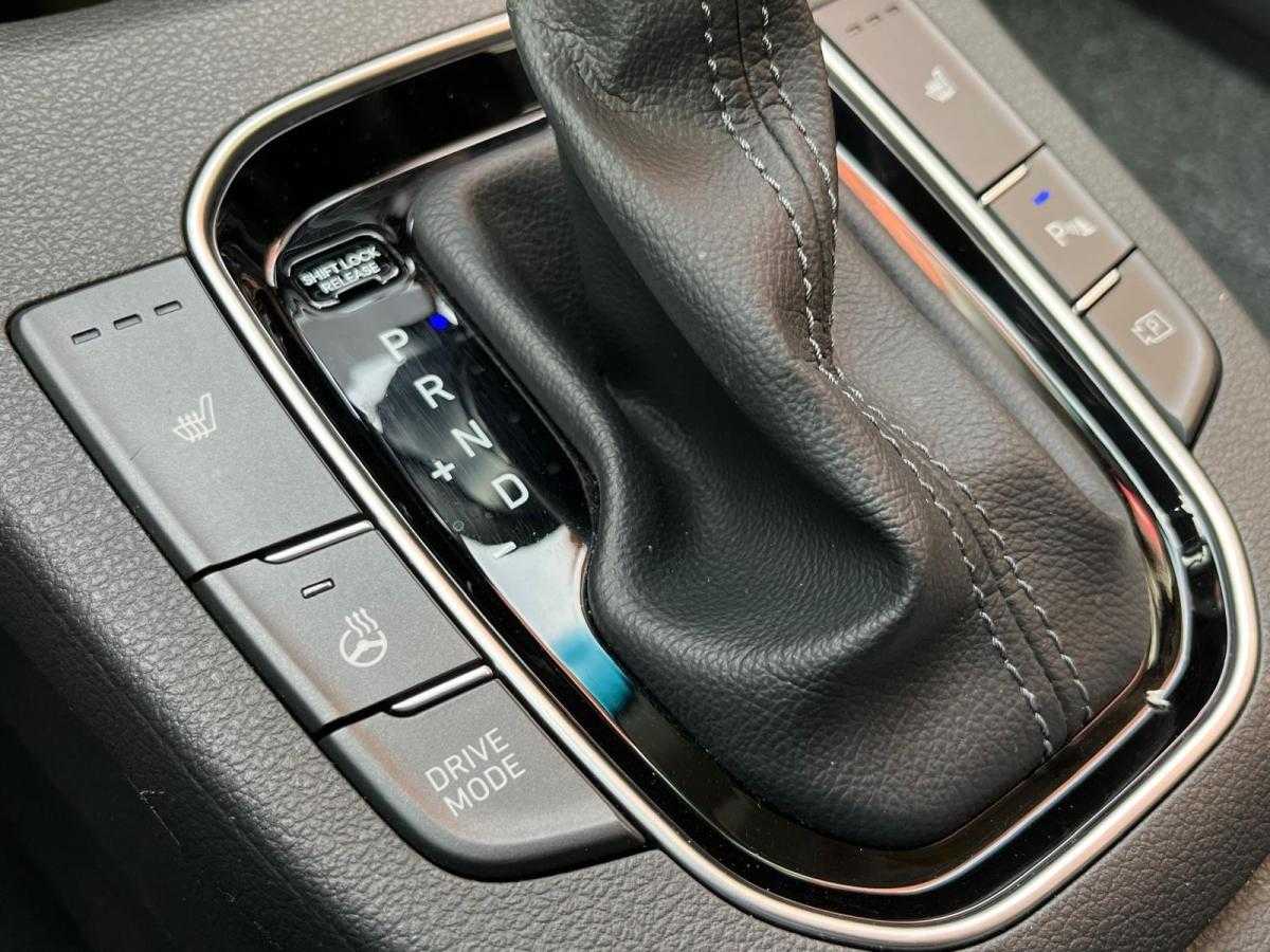 hyundai-i30-sw-2023-hibrido-a-gasolina-998cc