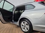 volkswagen-golf-variant-2022-diesel-1968cc