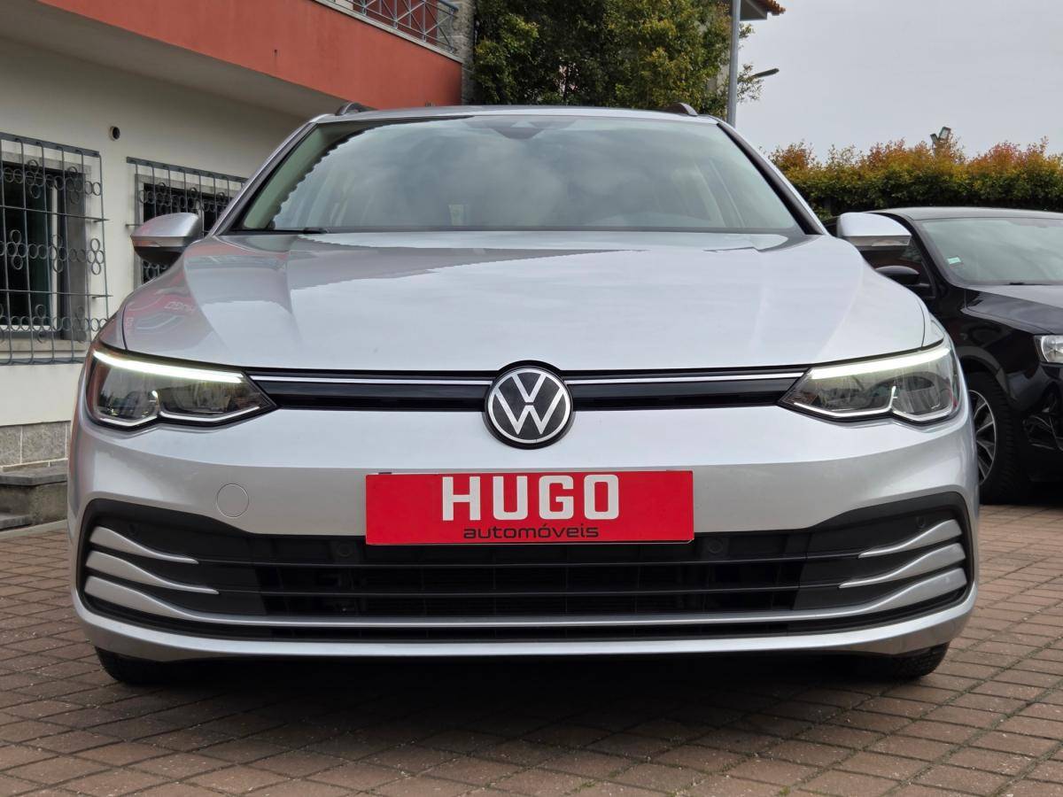 volkswagen-golf-variant-2022-diesel-1968cc