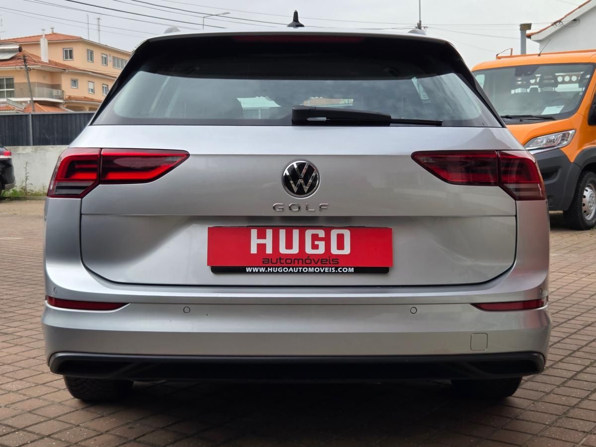 volkswagen-golf-variant-2022-diesel-1968cc