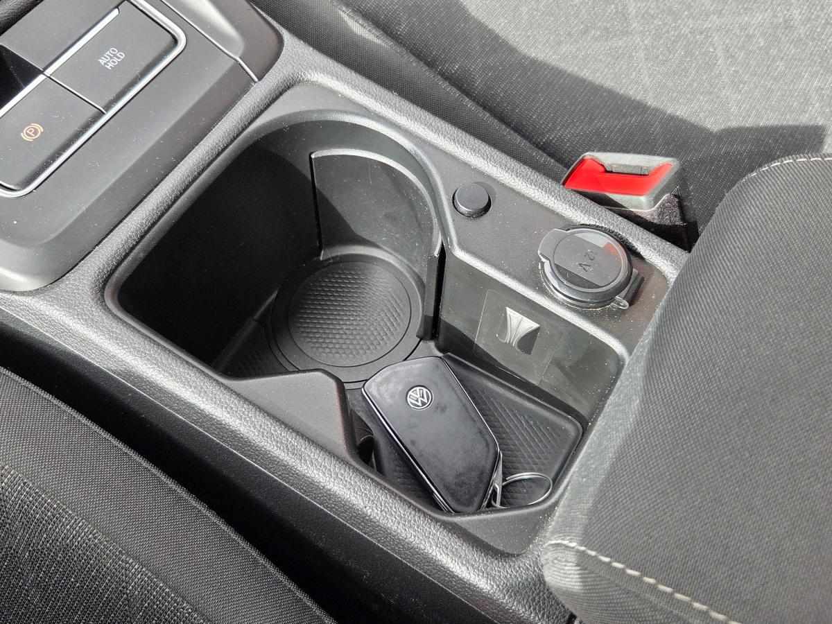 volkswagen-golf-variant-2022-diesel-1968cc