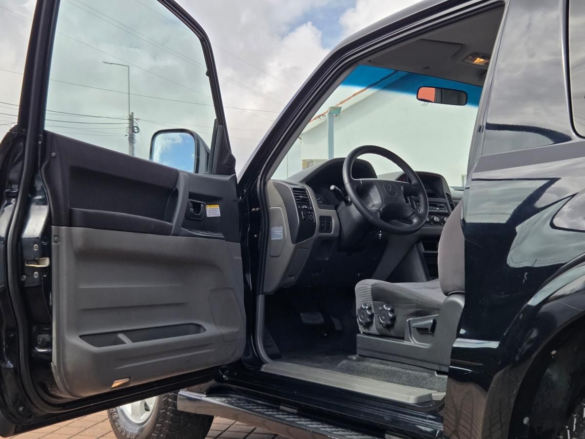mitsubishi-pajero-2006-diesel-3200cc