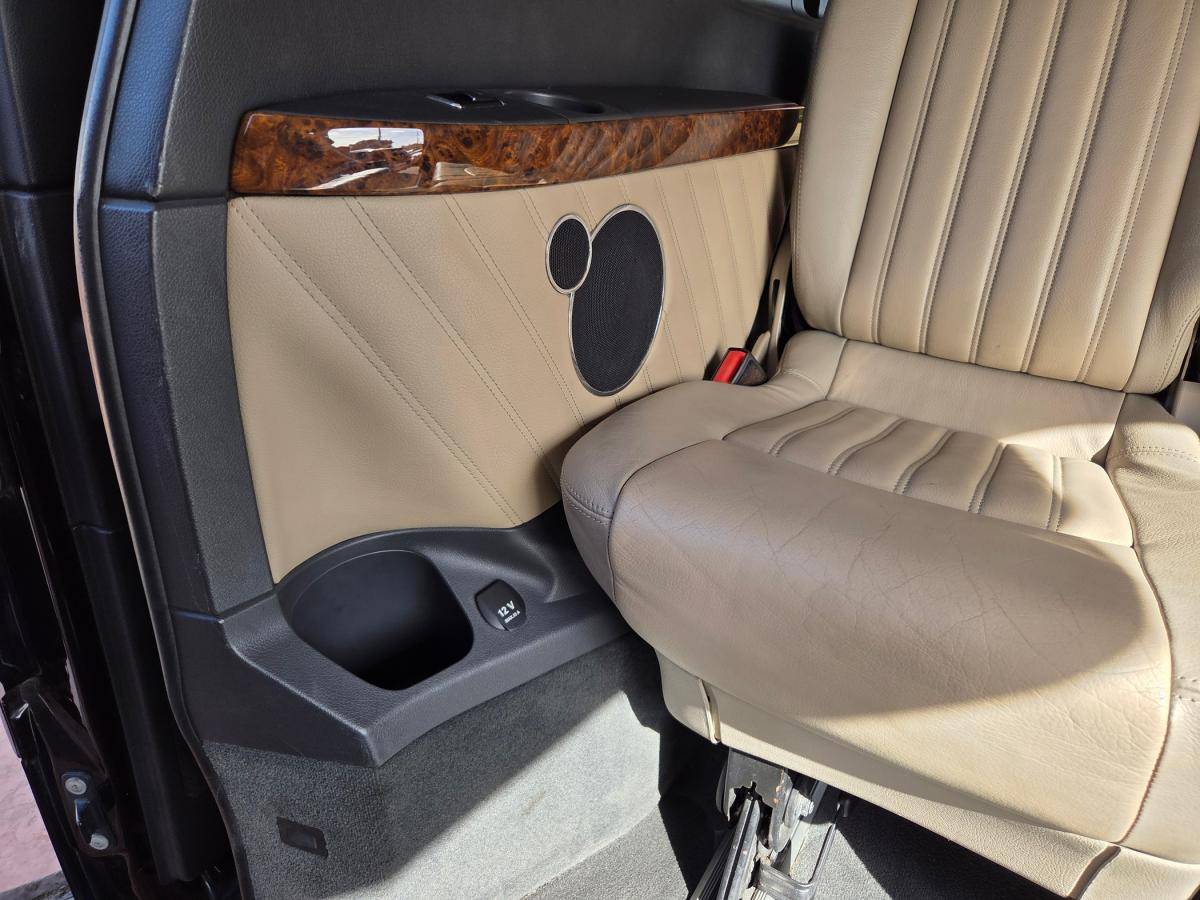 mercedes-benz-viano-2026-diesel-2143cc