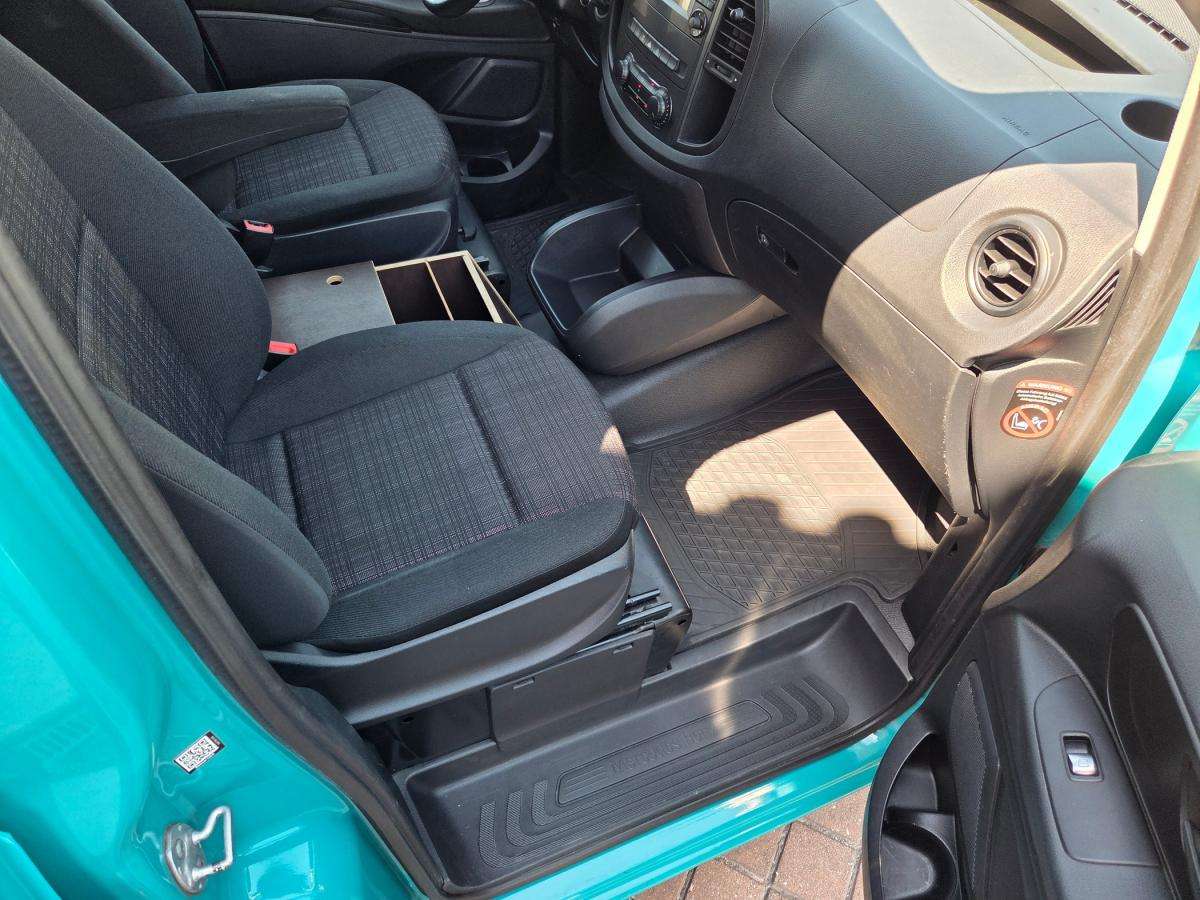mercedes-benz-vito-2019-diesel-2143cc