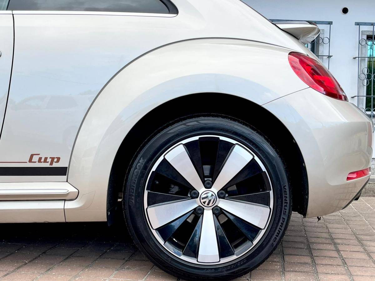 volkswagen-beetle-2014-gasolina-1197cc