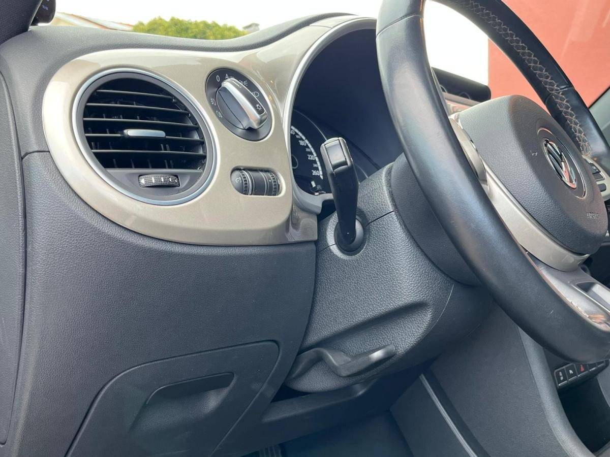 volkswagen-beetle-2014-gasolina-1197cc
