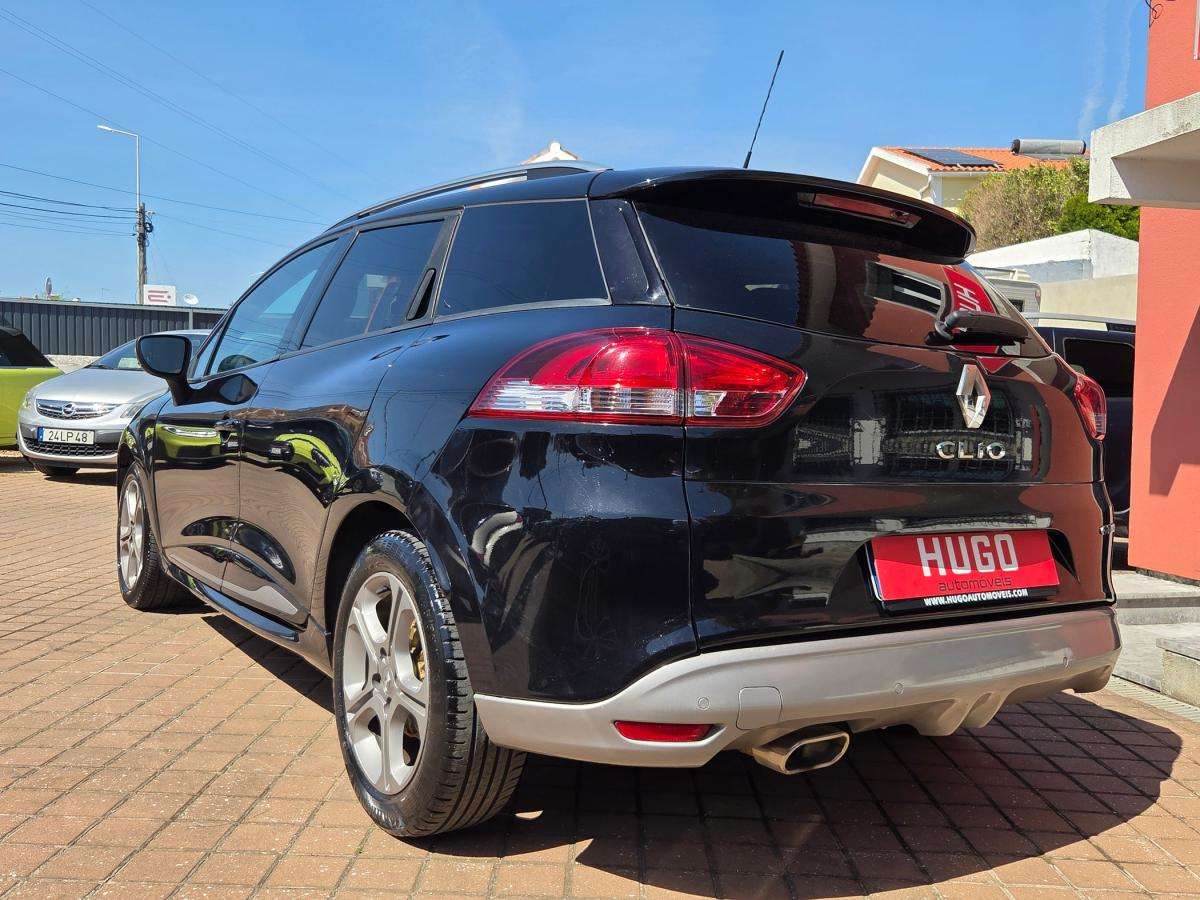renault-clio-sport-tourer-2023-diesel-1461cc
