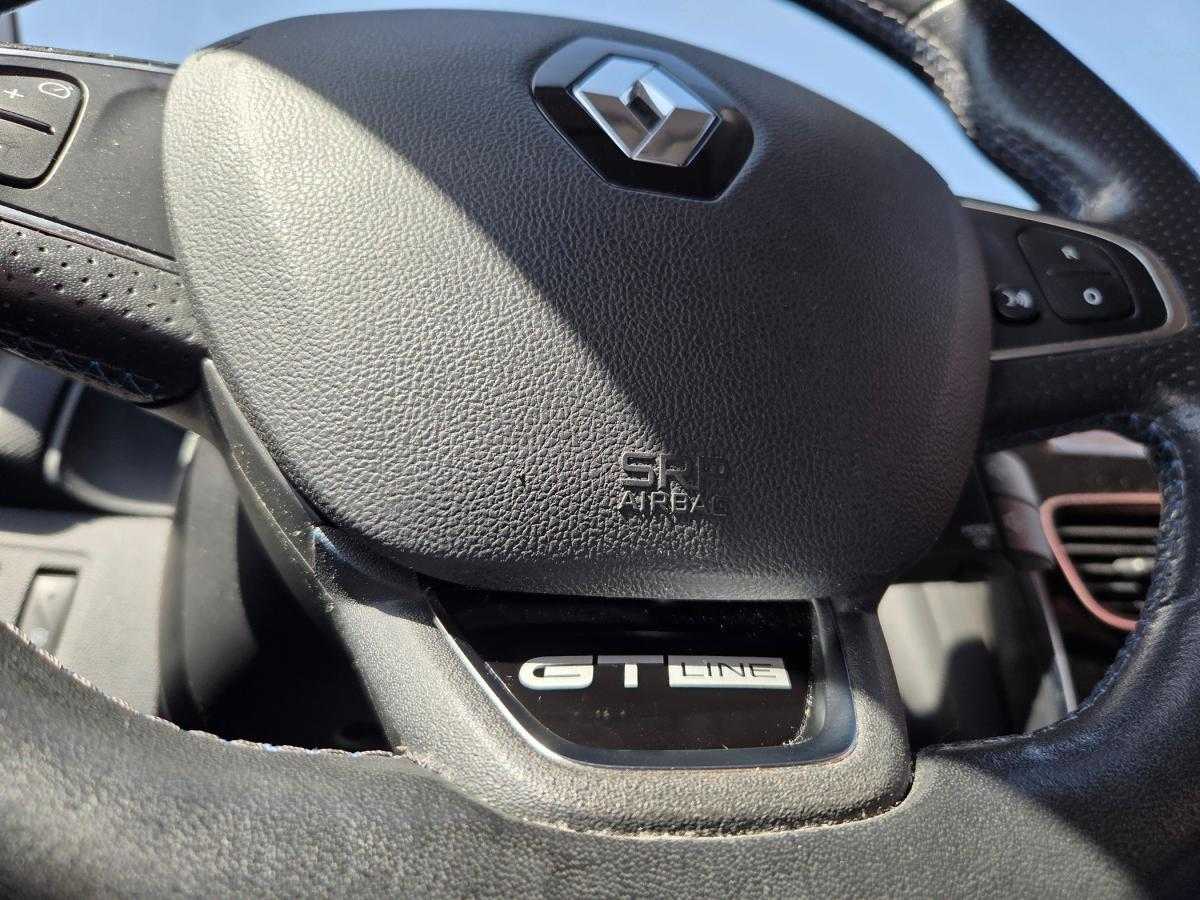 renault-clio-sport-tourer-2023-diesel-1461cc