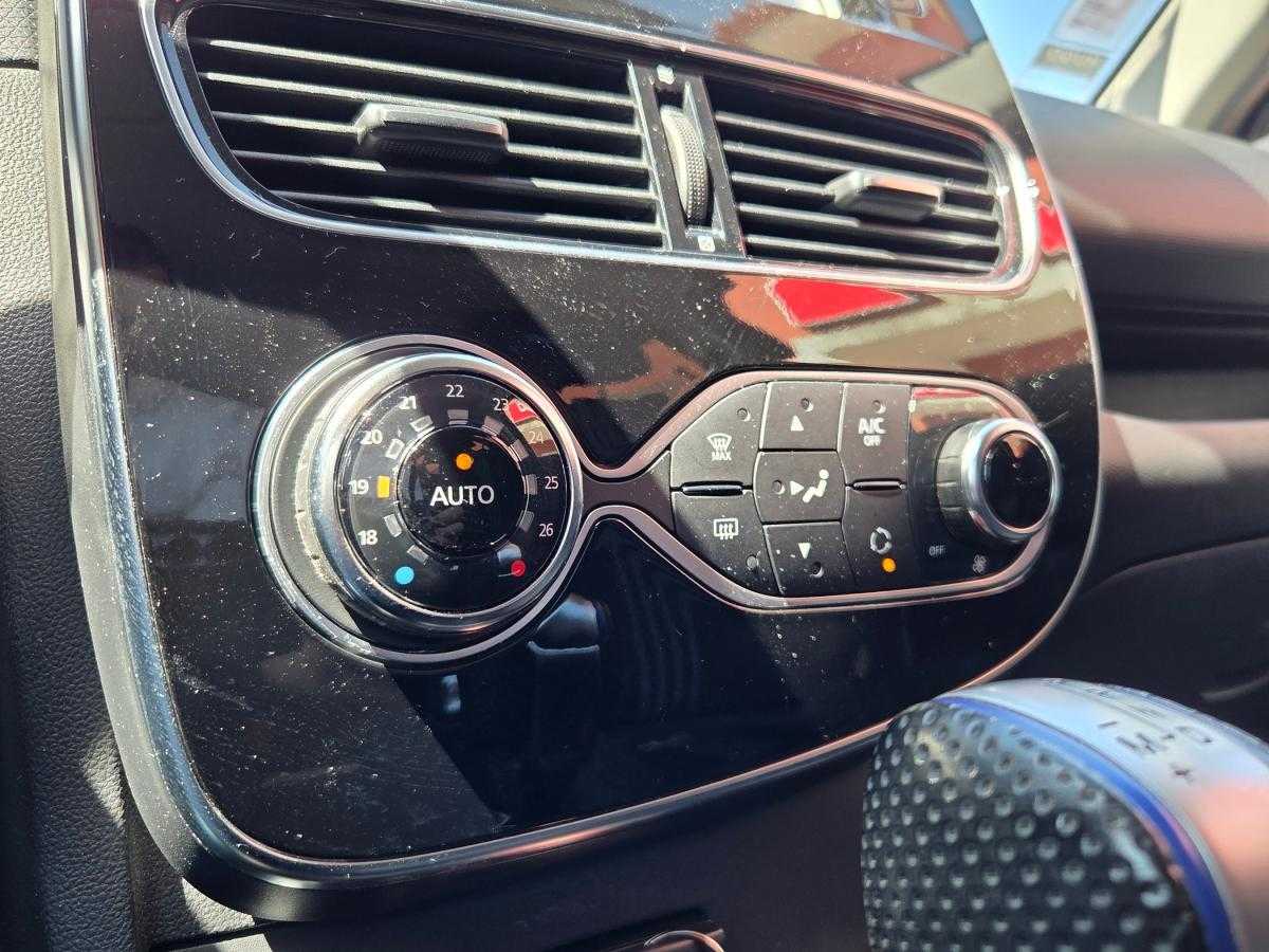 renault-clio-sport-tourer-2023-diesel-1461cc