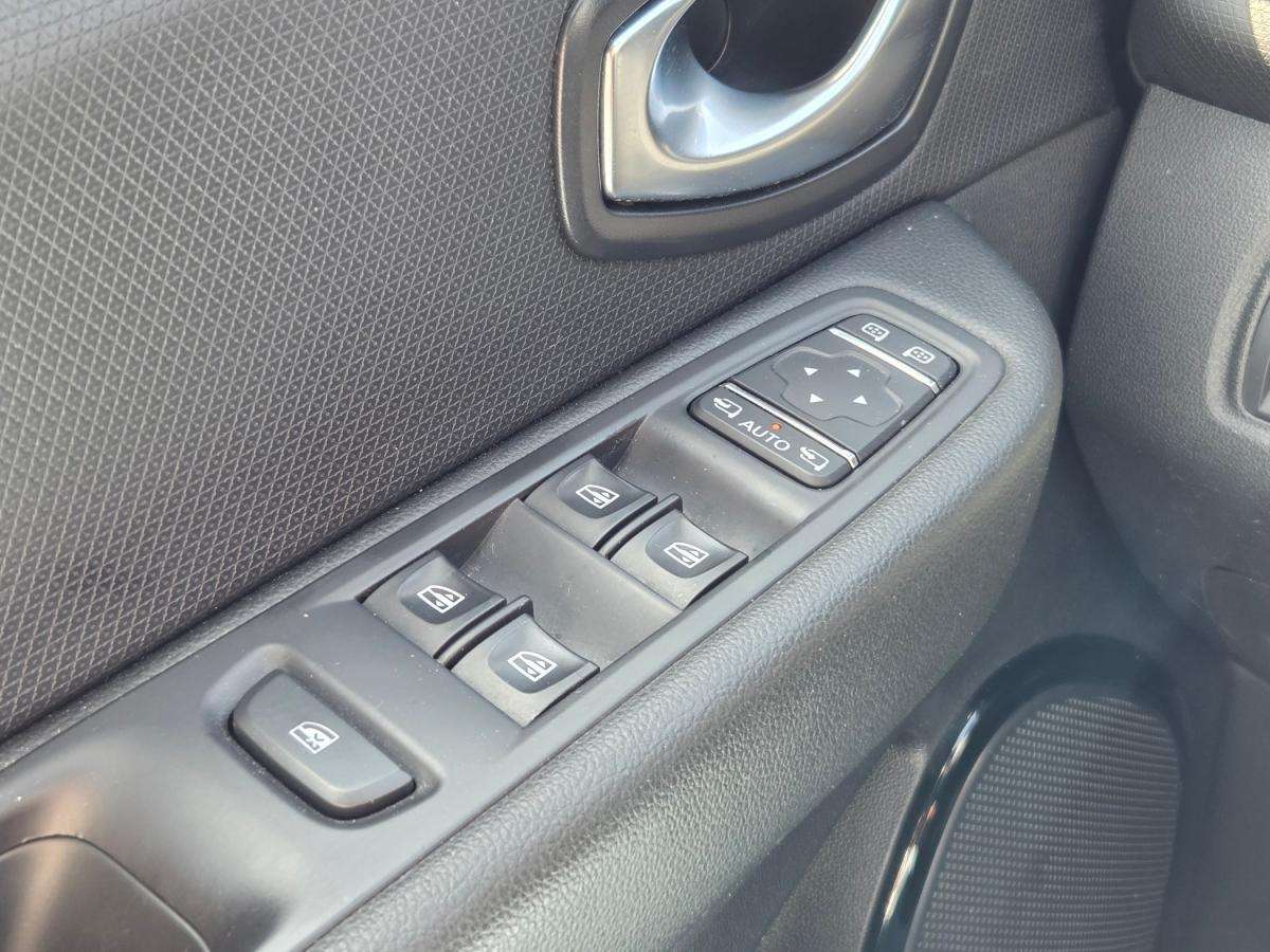 renault-clio-sport-tourer-2023-diesel-1461cc