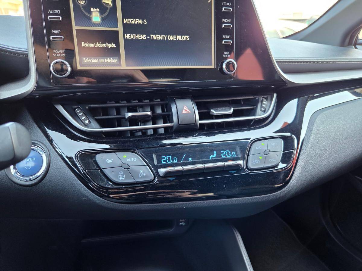 toyota-c-hr-2023-hibrido-a-gasolina-1798cc