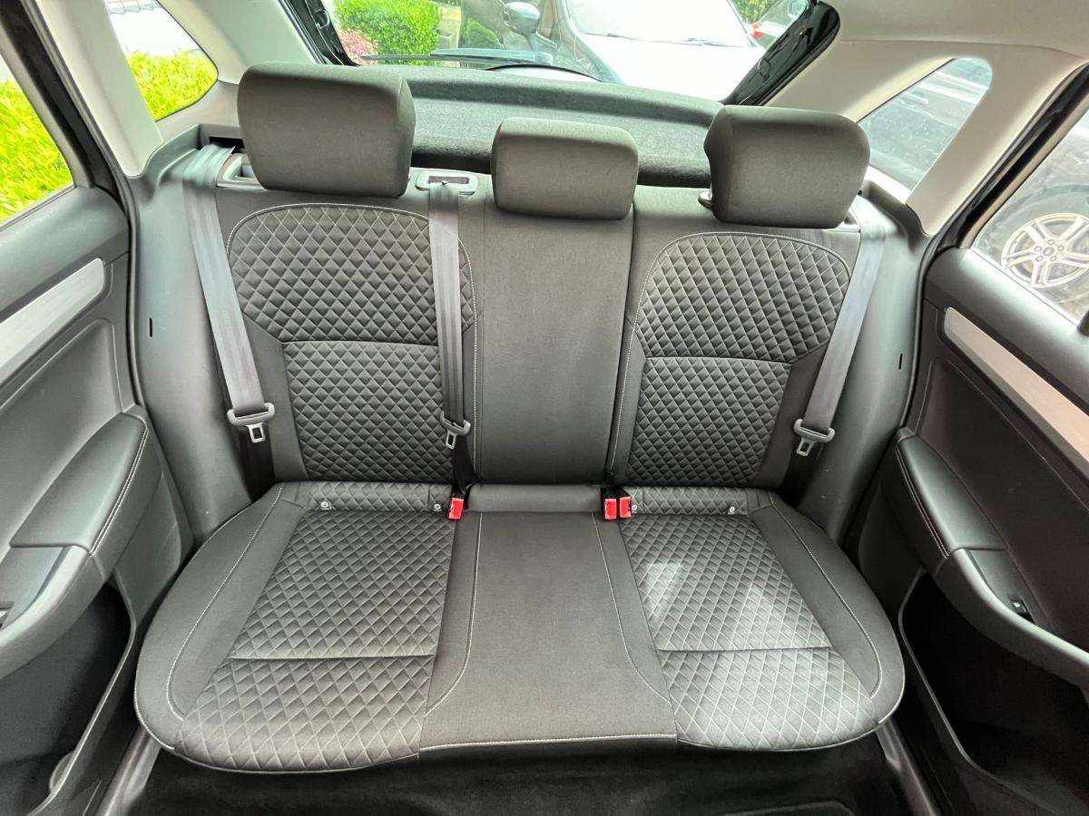 skoda-rapid-spaceback-2018-diesel-1422cc