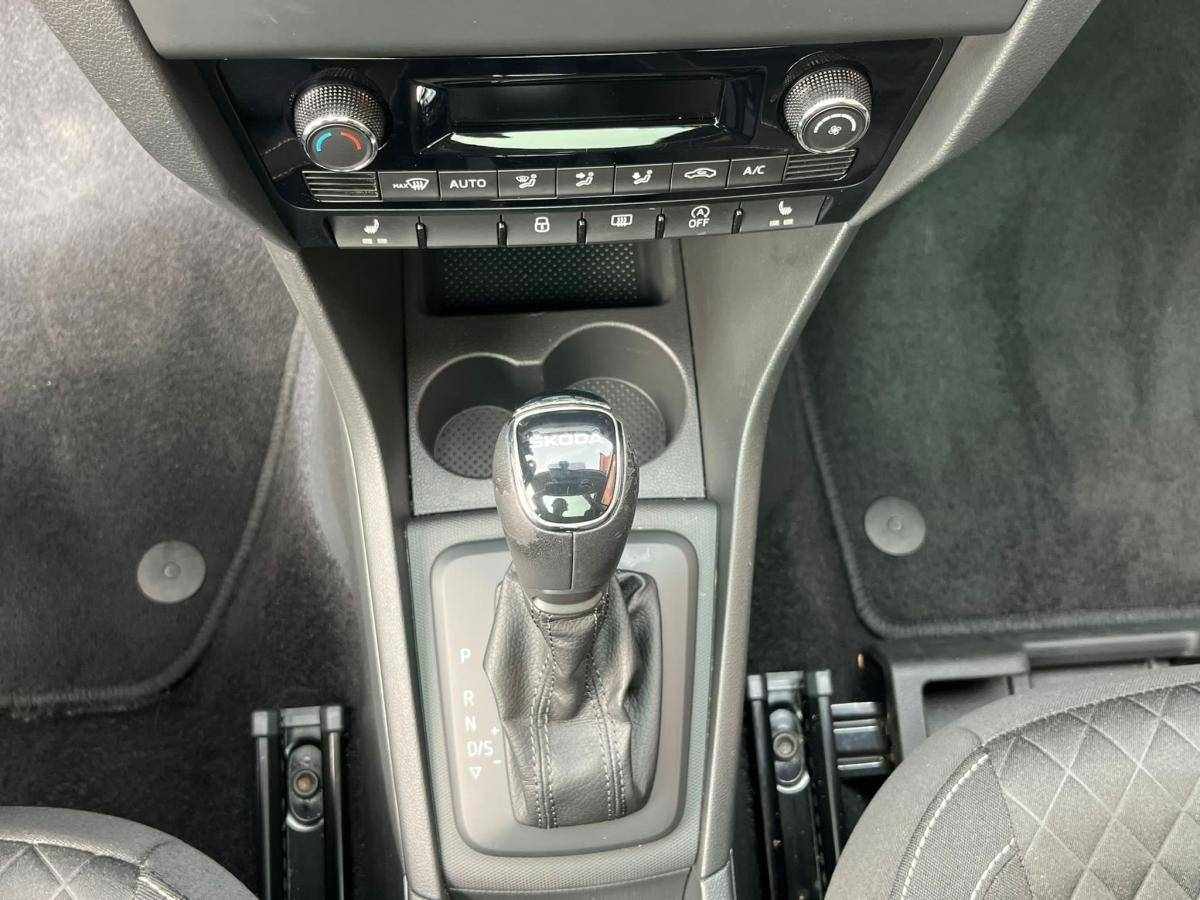 skoda-rapid-spaceback-2018-diesel-1422cc
