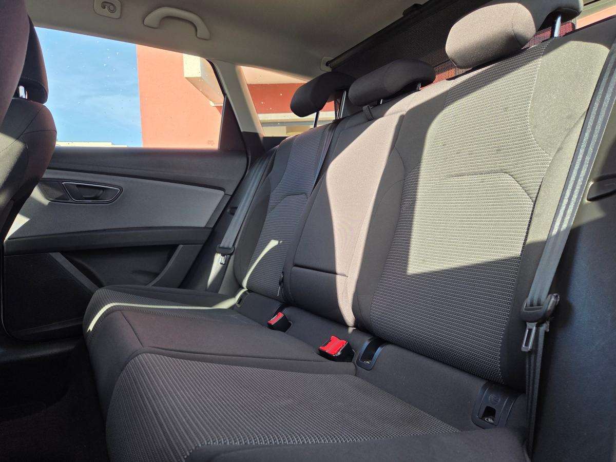 seat-leon-st-2018-diesel-1598cc