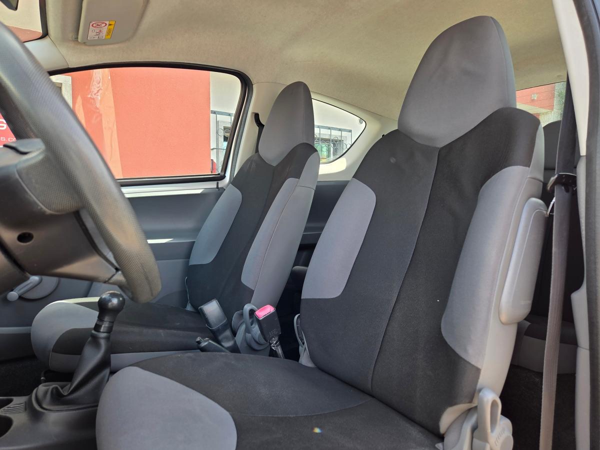 toyota-aygo-2013-gasolina-998cc