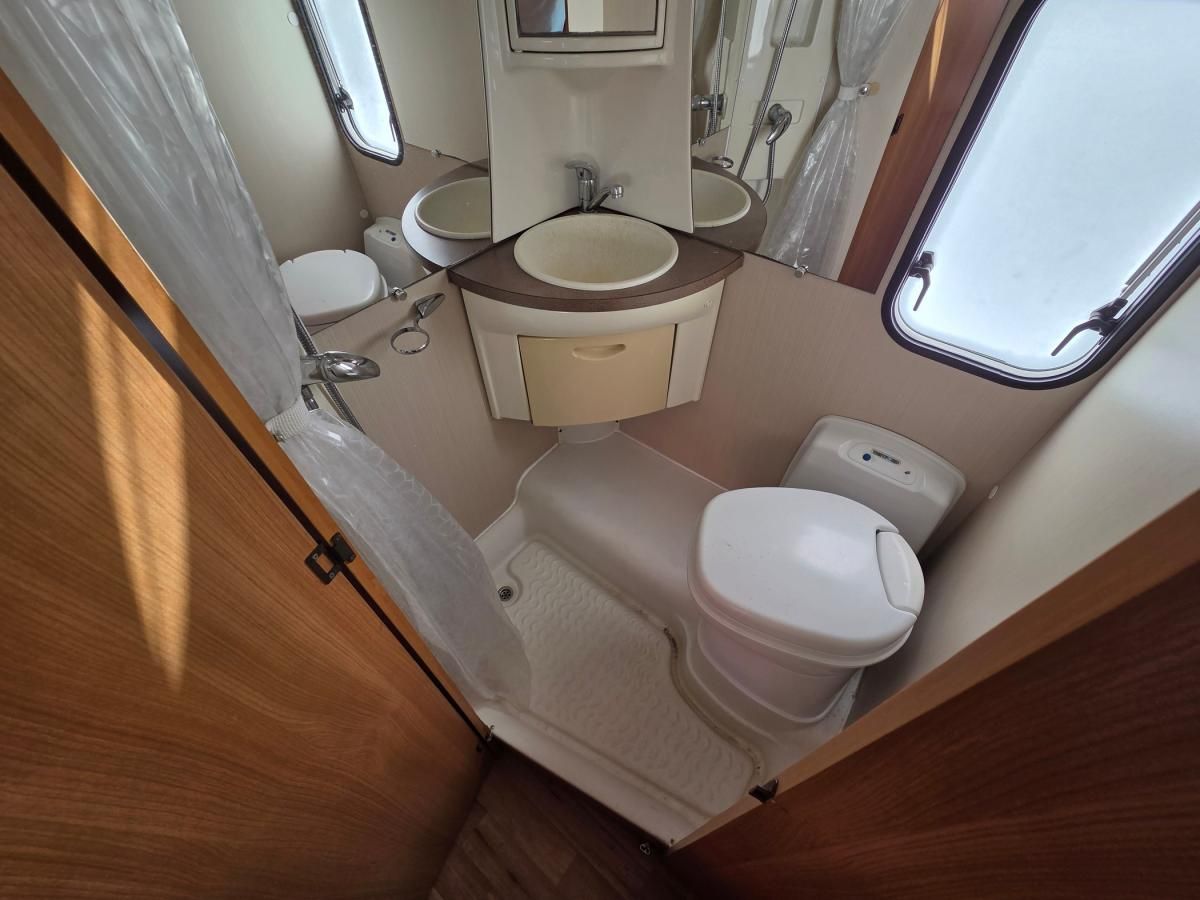 ford-transit-2008-diesel-2198cc