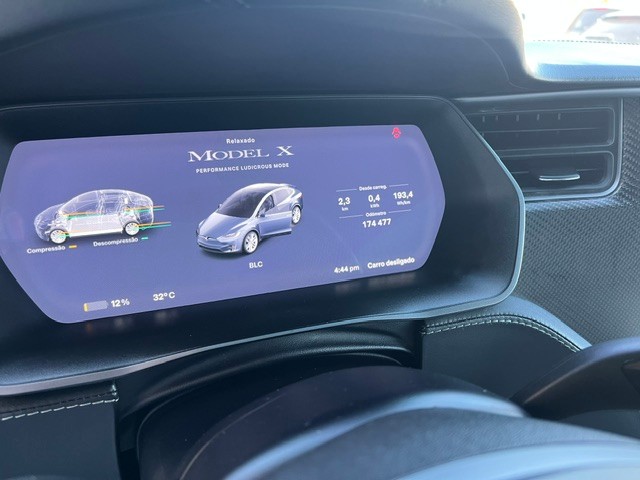 tesla-model-x-2019-eletrico-0cc