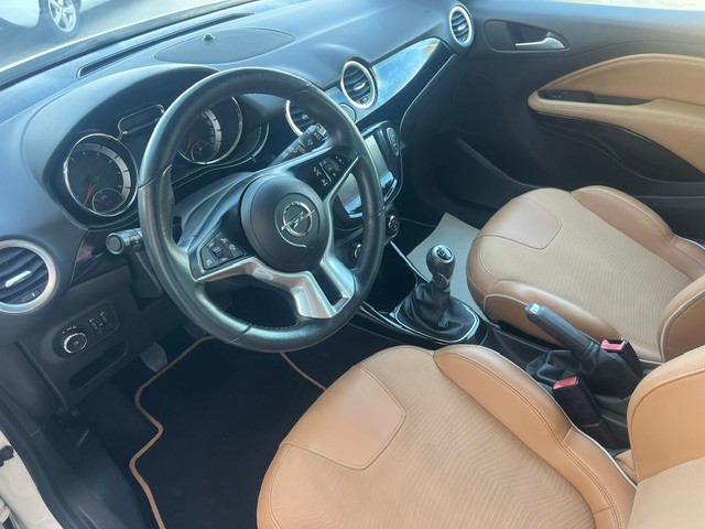 opel-adam-2015-gasolina-999cc
