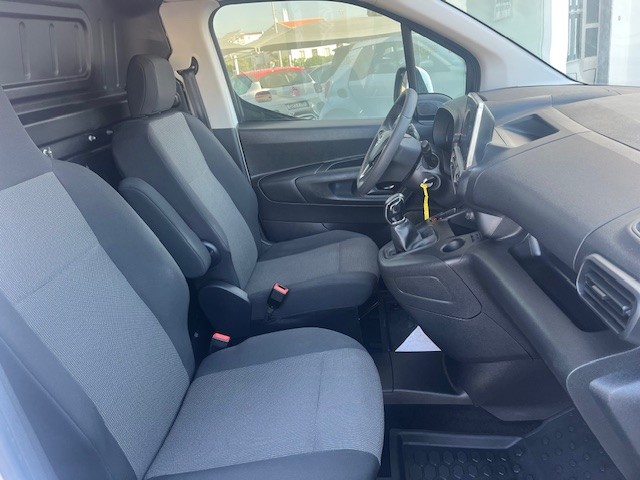 opel-combo-2021-diesel-1499cc