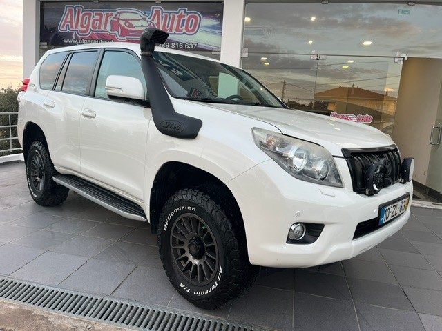 toyota-land-cruiser-2010-diesel-2982cc