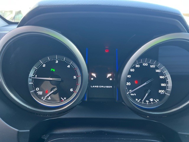 toyota-land-cruiser-2019-diesel-2755cc
