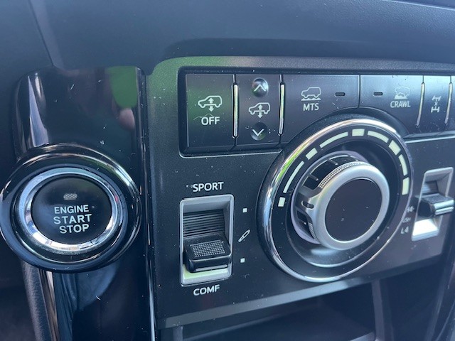 toyota-land-cruiser-2019-diesel-2755cc