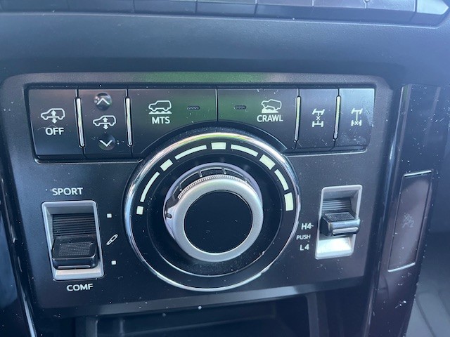 toyota-land-cruiser-2019-diesel-2755cc