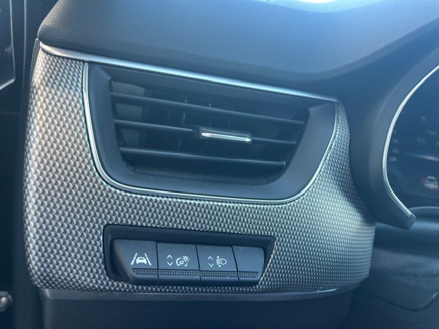 renault-arkana-2023-gasolina-1332cc