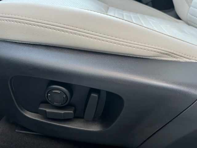 land-rover-discovery-sport-2019-diesel-1999cc