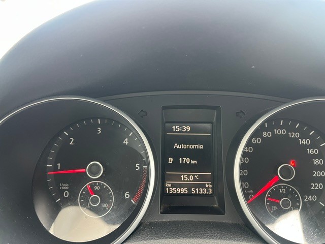 volkswagen-golf-variant-2009-diesel-1598cc