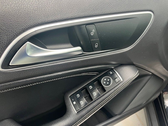 mercedes-benz-gla-2015-diesel-1461cc